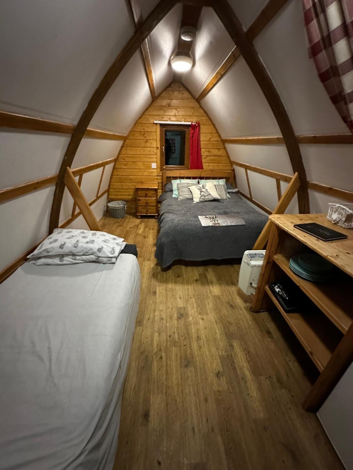 Ferienwohnung Glamping Life Retreat Nantmel Exterior foto