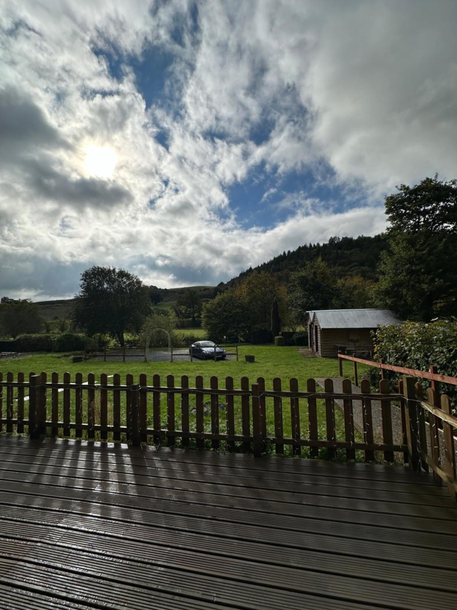 Ferienwohnung Glamping Life Retreat Nantmel Exterior foto