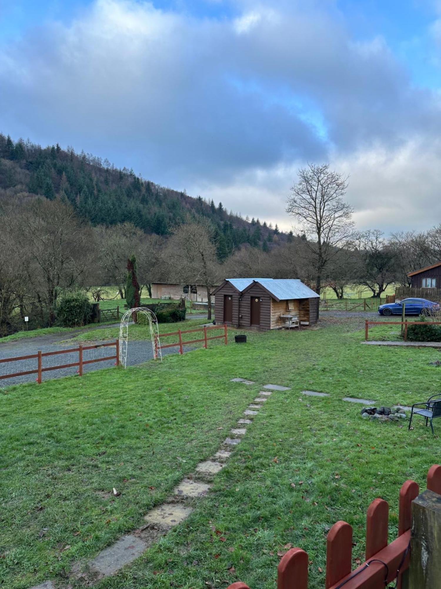 Ferienwohnung Glamping Life Retreat Nantmel Exterior foto